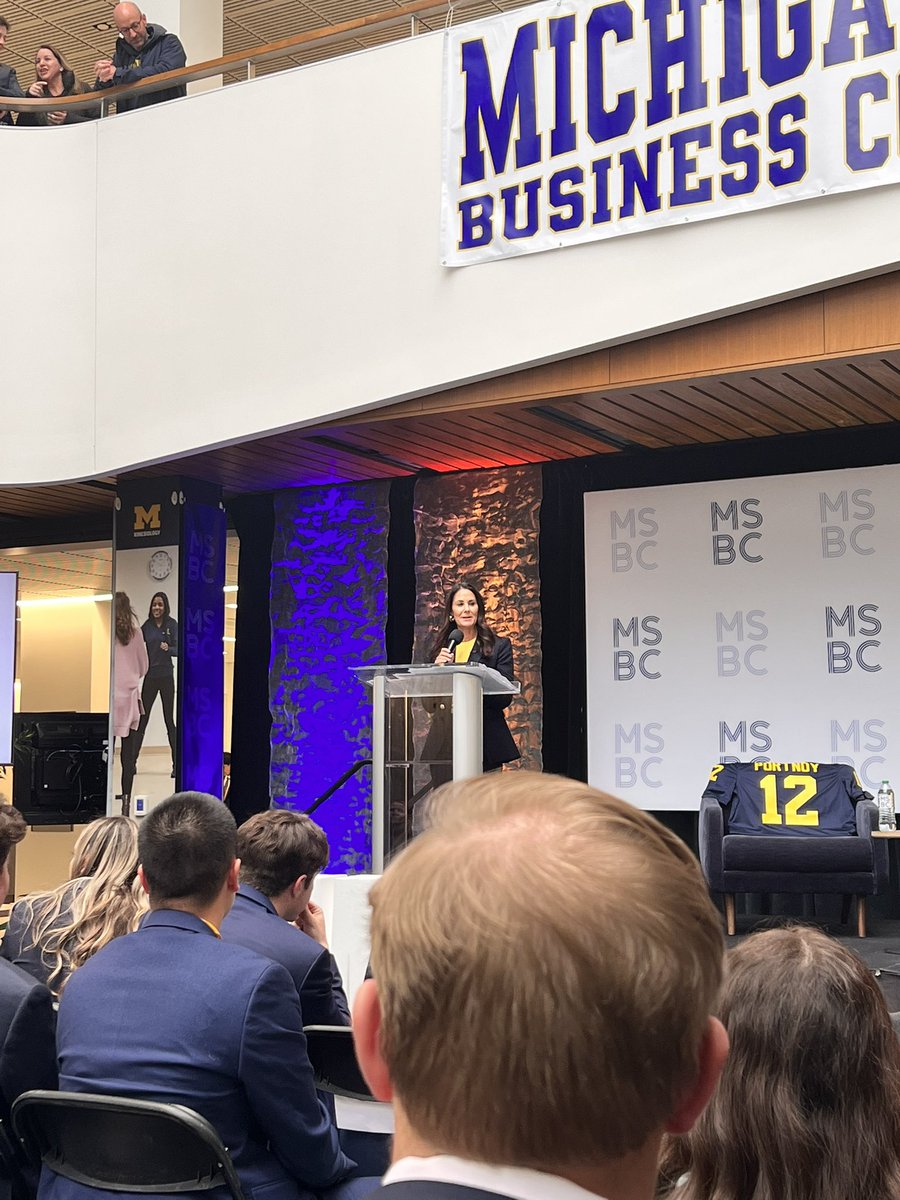 b_mcqueary6's tweet photo. I had an amazing time today at the Michigan Sports Business Conference!  @tracywolfson did a great job hosting, and it was wonderful experience that was filled with networking as well as gaining knowledge from my idol @stephenasmith https://t.co/34vLawqmNI