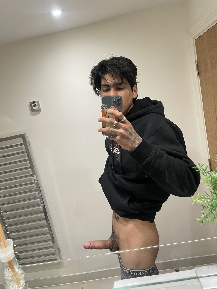 AlexanderXxX tweet media