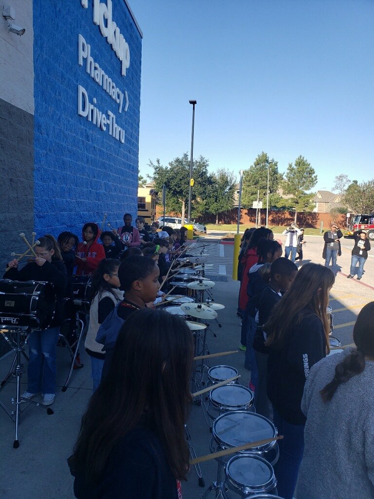 ESE’s Choir🎼 &amp; Strikers🥁 directed by Mr. Whorton performed this morning at Atascocita’s Walmart Neighborhood Market Grand Reopening! Thank you <a href="/WalmartOrg/">Walmart.org</a> for giving $1,000 to support our music programs!!!!@ESEMusicDept #ShineaLight #eseSOAR <a href="/HumbleISD/">Humble ISD</a>