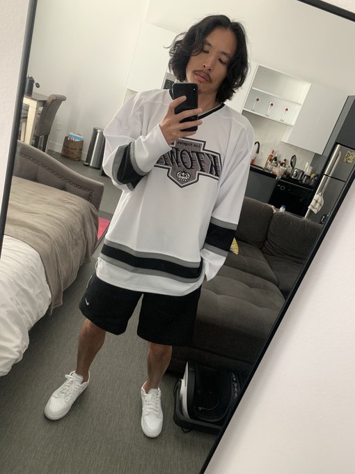 Ootd part 2 https://t.co/J5ir05gfra