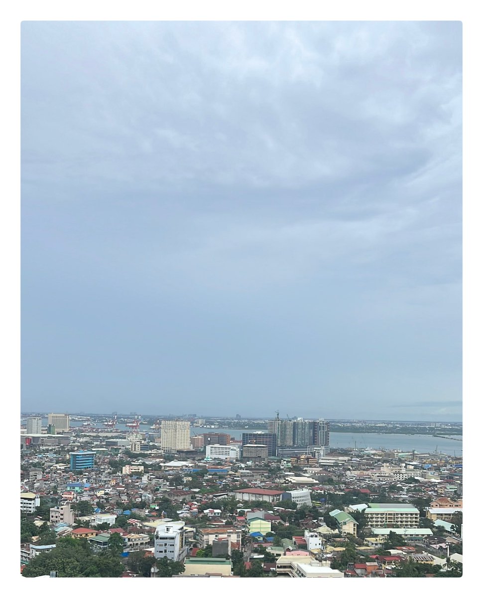 AhmetAkcy's tweet photo. Cebu City https://t.co/FK1BEOEuFK