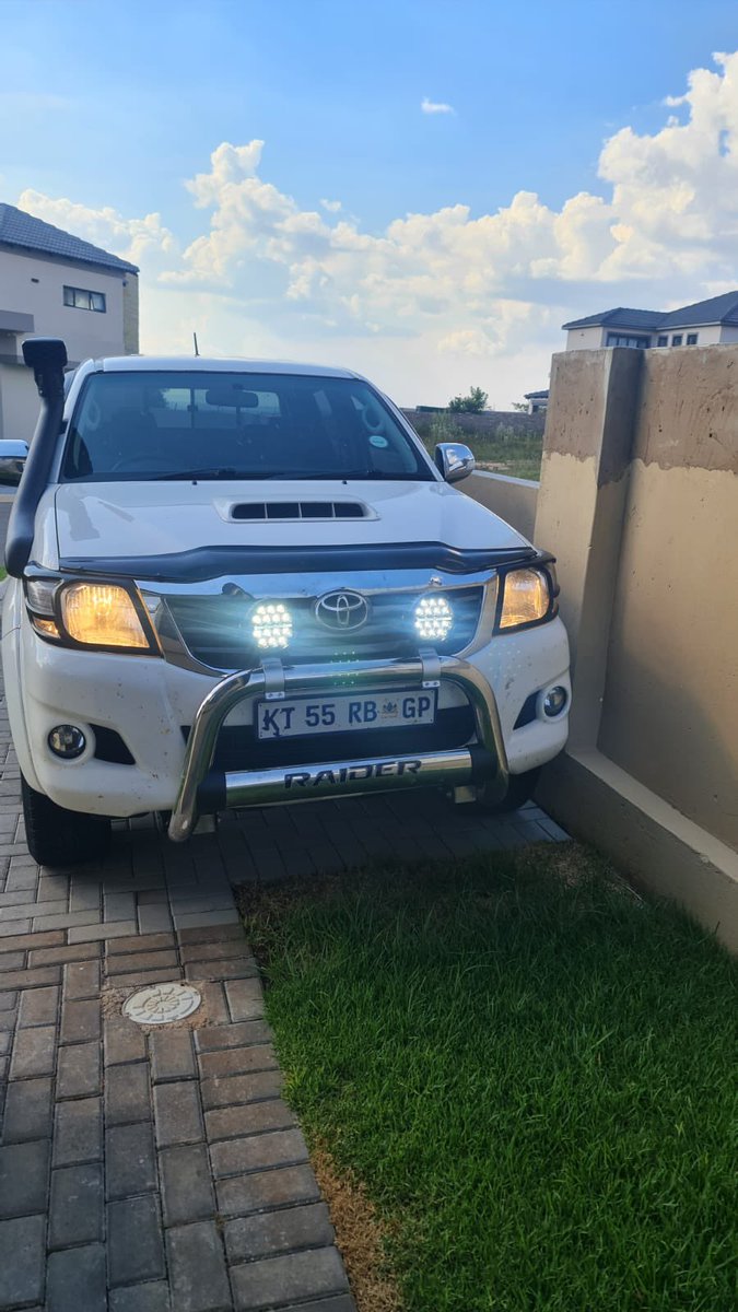 BOLO #BOLO <a href="/stolenvehicleza/">Stolen Vehicles SA</a> this bakkie was just stolen in Krugersdorp 
reg: KT 55 RB GP