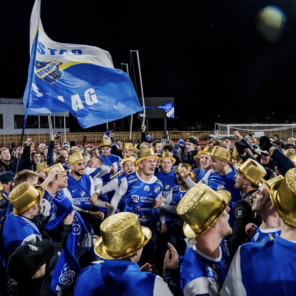 🔝 <a href="/Oddevold/">IK Oddevold</a> klart för <a href="/SuperettanSE/">Superettan</a> 2024

För första gången sedan 1997 spelar klubben åter i landets näst högsta serie 🔥

Stort grattis 👏