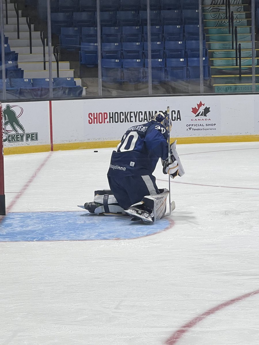 hnberg's tweet photo. @quantum_hockey and @swe_tobias client Jooa Sammalniemi in net for Team Finland U17 vs. Sweden U17 tonight at the World U17 Hockey Challenge. https://t.co/zlKoIJqY8o