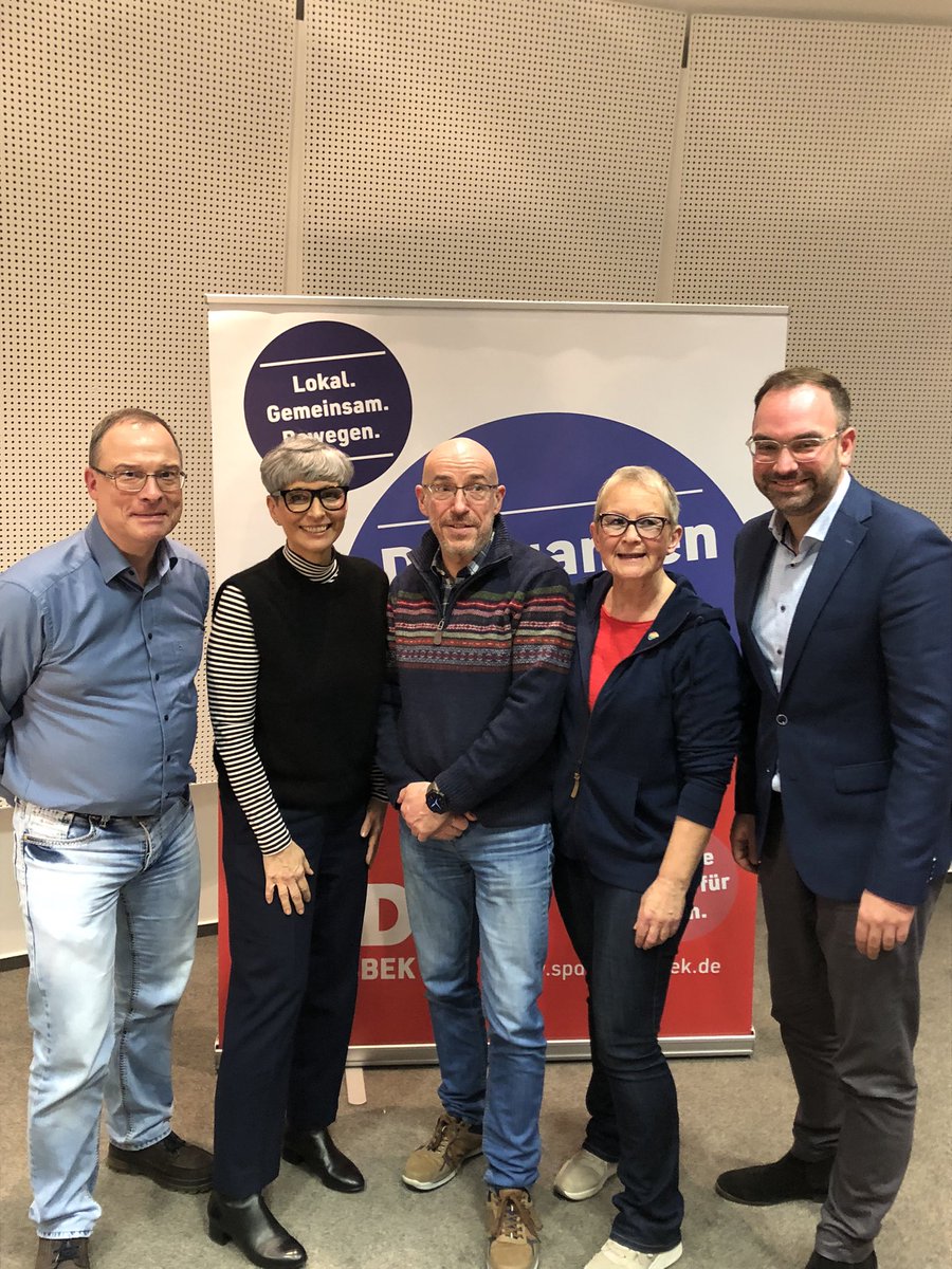 stoberock's tweet photo. Heute haben wir mit Xavier Wasner, @aschneiderhh und Hannah Schneehage drei tolle Spitzenkandidaten und super weitere Kandidaten für das Alstertal und Walddörfern gewählt, die für eine Politik für lebenswerte Stadtteile und den Interessen der Vielen stehen!
Das wird richtig gut! https://t.co/jbcJPTe3N8