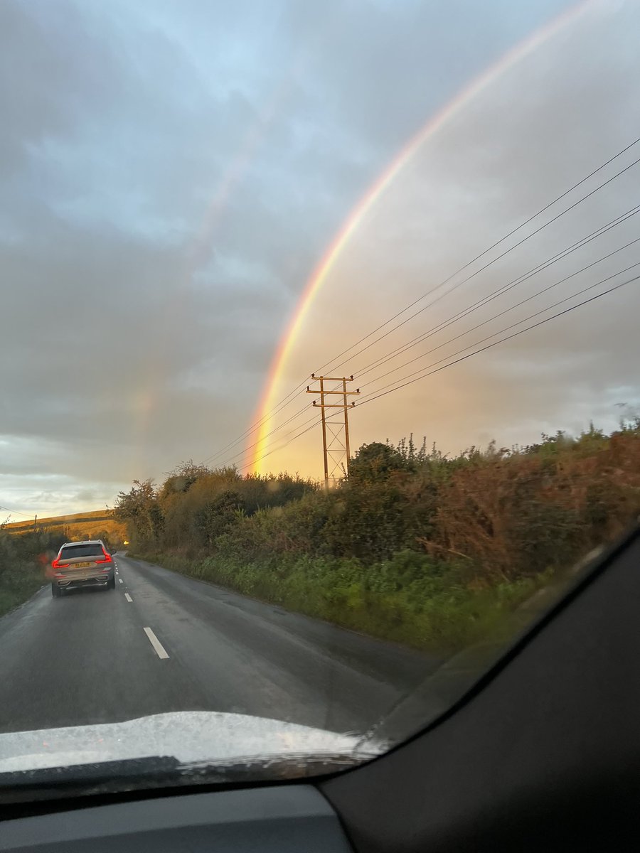 @VolfMech @OGWL It was a very pretty rainbow after the storm