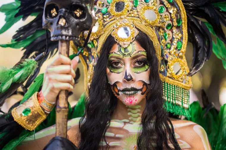 💀💀do you miss halloween? well Dia de los meurtos just finished, and we are celebrating that in our discord tonight at 4pm PST 7pm EST with some themed party games and maybe some movies/tv!💀💀

💀💀come by tonight and chill. Party. Have a good time!💀💀

discord.gg/67enTvWV?event…