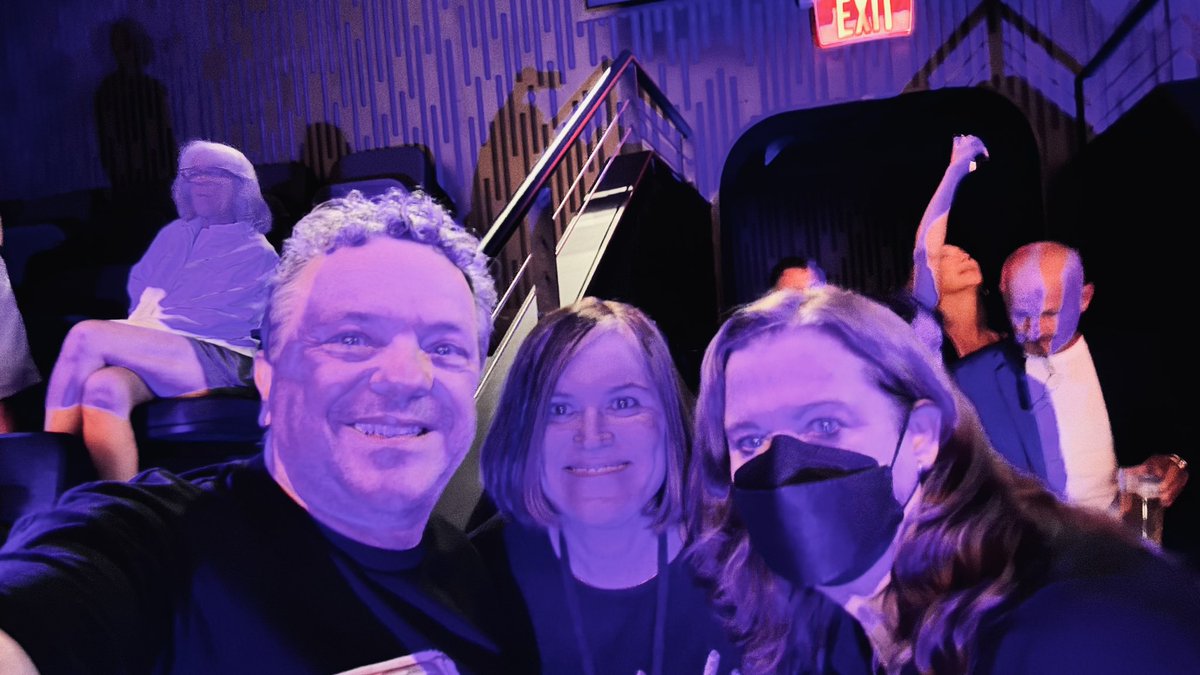 Zoo PodCast tweet media