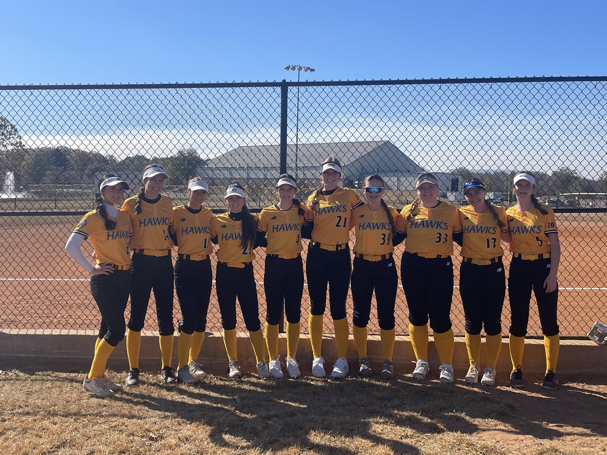 OhioHawks 08-Ford (@ohiohawksf) on Twitter photo 1st game in TENN was a 3-1 loss to Tenn Mojo. Our bats were 🥶 but <a href="/FordMaycee/">Maycee Ford</a> was 2-2 <a href="/AlaylaSoard2026/">Alayla Soard</a> 1-1 <a href="/alexas_napier17/">Alexas Napier 2026</a> 1-2. Our pitchers only allowed 3 hits <a href="/RushAva9/">Ava Rush</a> <a href="/ava_gilbert5/">Ava Gilbert</a> 🙃
Up again in 20. Get this 🚂 rollin 1st game in TENN was a 3-1 loss to Tenn Mojo. Our bats were 🥶 but <a href="/FordMaycee/">Maycee Ford</a> was 2-2 <a href="/AlaylaSoard2026/">Alayla Soard</a> 1-1 <a href="/alexas_napier17/">Alexas Napier 2026</a> 1-2. Our pitchers only allowed 3 hits <a href="/RushAva9/">Ava Rush</a> <a href="/ava_gilbert5/">Ava Gilbert</a> 🙃
Up again in 20. Get this 🚂 rollin