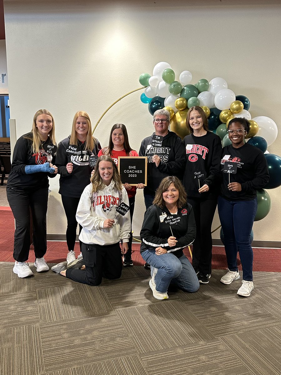 MissBloemsClass's tweet photo. It was a great day at She Coaches! How lucky am I to get to learn and coach with other awesome coaches and athletes! #SheCoaches2023 https://t.co/R1REFvmtc4