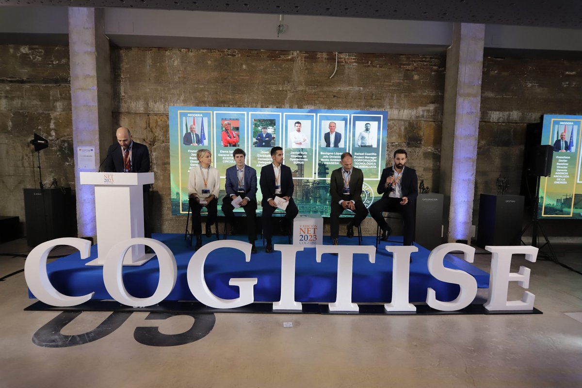 Hoy nuestra directora de Operaciones y Transformación, <a href="/EiglesiasA/">Elena Iglesias</a> ha participado en las jornadas de <a href="/cogitise/">COGITISE</a> sobre #economíacircular, junto a otros referentes, mostrando el impacto de Éxxita en la descarbonización del sector tech a través de modelos circulares #netcogitise23 ♻️