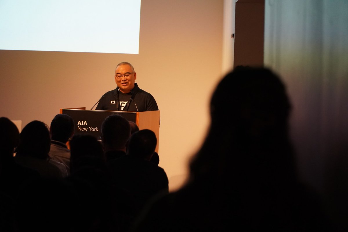 howesben's tweet image. #aectech Rob Otani is our fearless leader in CORE studio. He is wrapping up the #aectech2023 symposium now with some cutting edge CORE AI demos ✨🤩✨