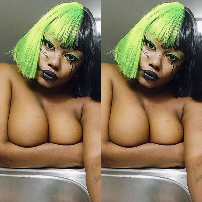 RT if you'd fuck me ♡ https://t.co/chF3aprf1E https://t.co/iATOc04urc<a href="/tag/sfs"class="tags"><span>#sfs</span></a><a href="/tag/nsfw"class="tags"><span>#nsfw</span></a><a href="/tag/onlyfans"class="tags"><span>#onlyfans</span></a><a href="/tag/onlyfansgirl"class="tags"><span>#onlyfansgirl</span></a><a href="/tag/nsfwtwt"class="tags"><span>#nsfwtwt</span></a>