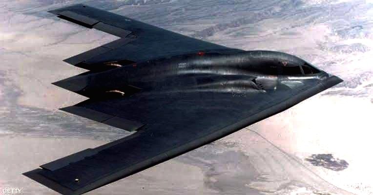 Pesawat yg diklaim paling mahal &amp; paling berbahaya di dunia, Pesawat siluman B2 Spirit milik militer AS tampak bersliweran di langit Gaza. Pesawat pembom berteknologi stealth dgn harga 29 T ini sedang berusaha melumpuhkan para pejuang H4M45, tentara terbaik di dunia.

Ingatkah