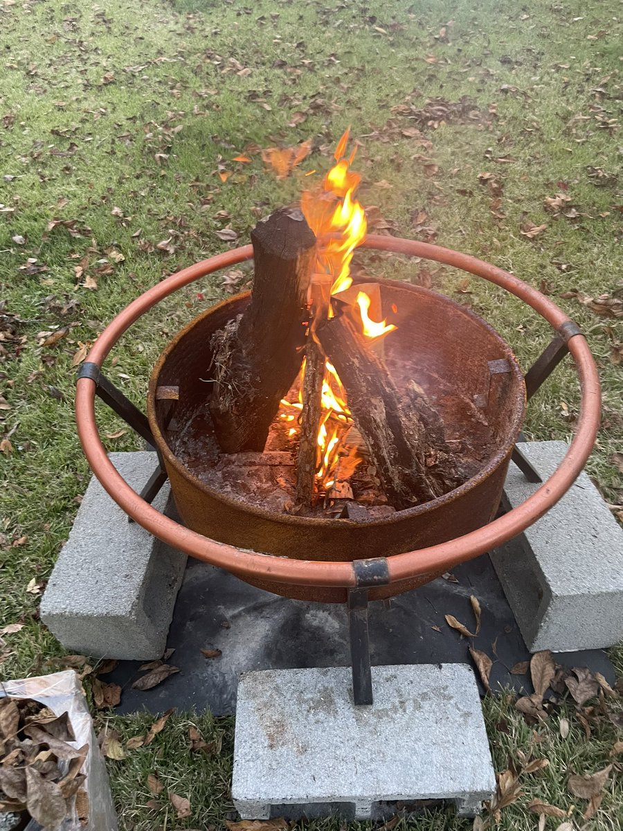 Haven’t started cooking dinner, but whatever… 🤷🏻‍♂️ #FireSeason