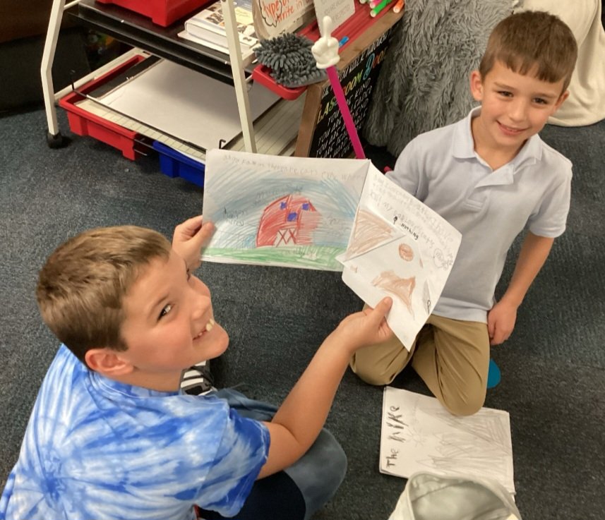 JenniferRu's tweet photo. Writing Celebration! We had so much fun reading our writing to each other today!!🥰 @ClardyElemNKC https://t.co/czThSz1irA