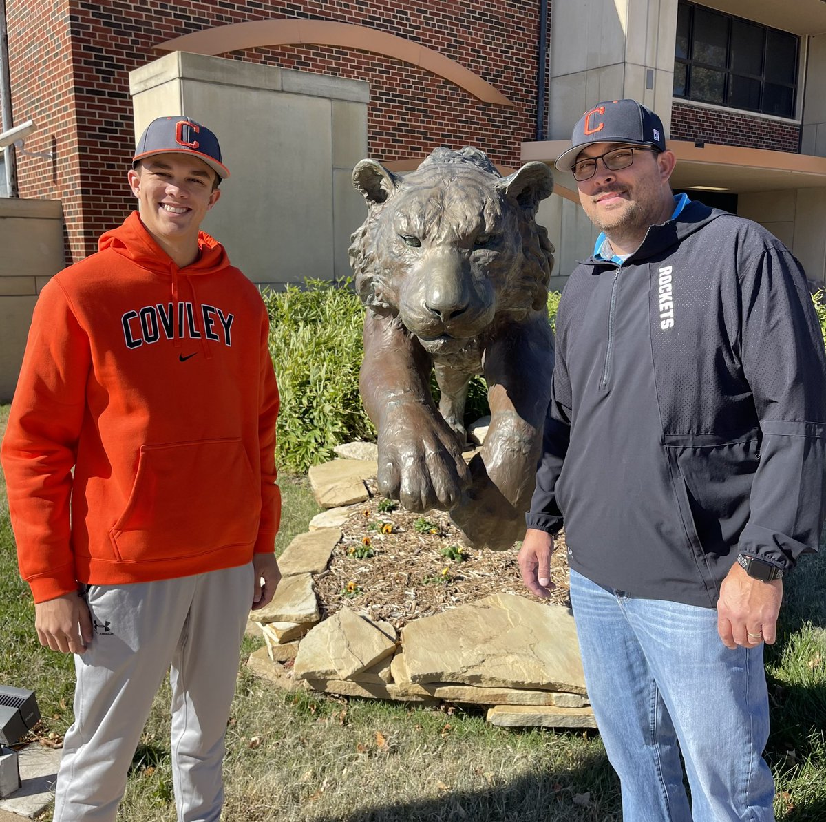 Cameron_Mock22's tweet image. l'm proud to announce that I have officially committed to Cowley College... a big shoutout to everyone that has watched me on this journey and I am excited to continue to make yall proud! #GoTigers @jason_mock @cherith_mock @BrockBuckingham @CamienScott @CowleyBaseball