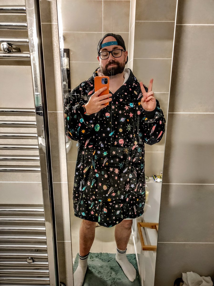 So my Oodie arrived and I love it.