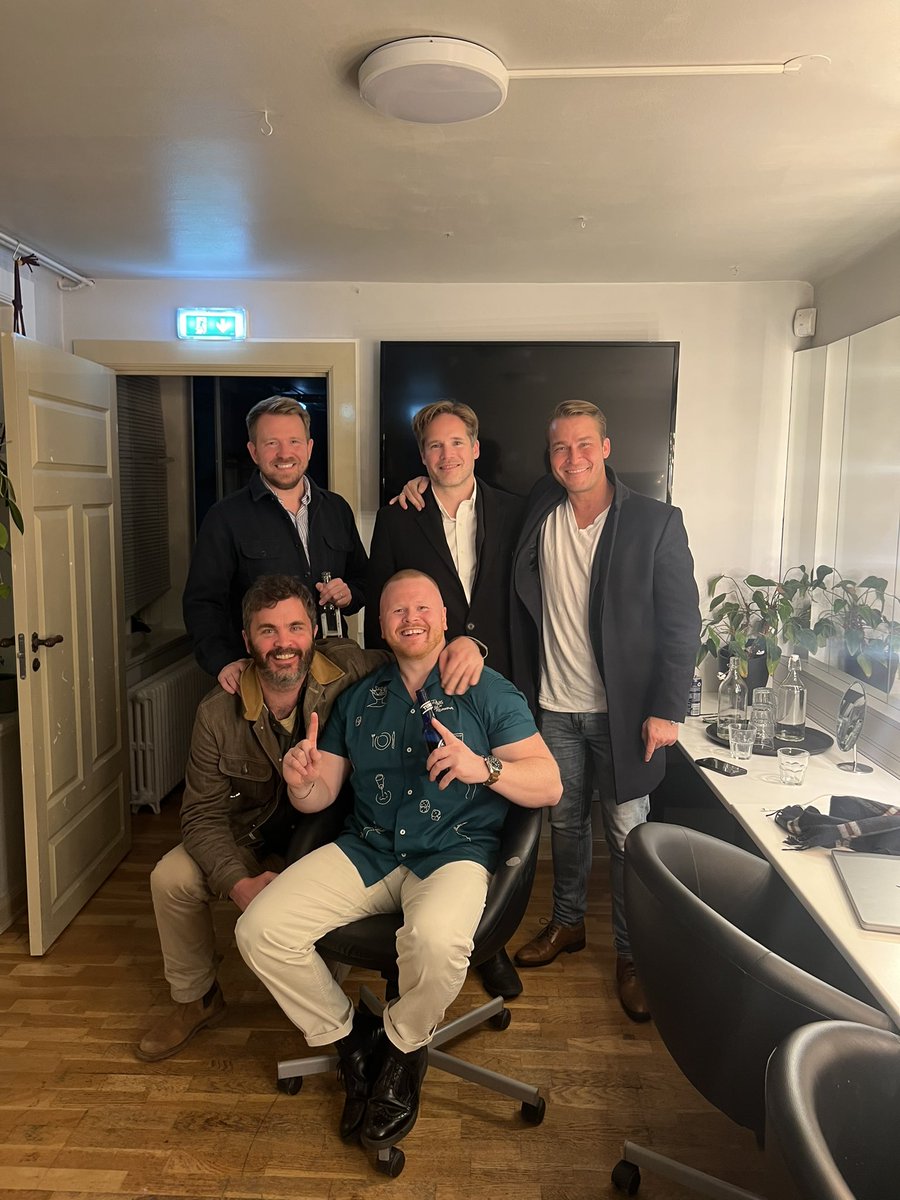 KBMB!

<a href="/BolliMar/">Bolli</a> 
<a href="/SoliHolm/">Sóli Hólm</a>