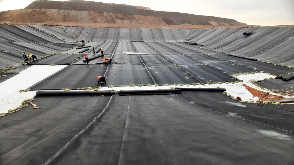 Өглөөний мэнд
Усан сангийн ажил маань дуусаж байна. Одоо тестүүд хийх л үлдлээ.