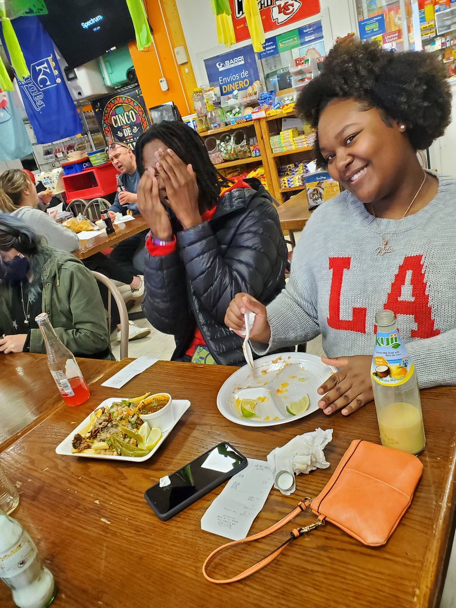 This past #DiaDeLosMuertos was one for the books. Thank you <a href="/MattieRhodes/">Mattie Rhodes Center</a> for hosting us and @EllisSenorita for coordinating this amazing opportunity for our students!! <a href="/KCPS_Lincoln/">Lincoln College Prep</a> <a href="/kcpslanguages/">KCPS World Languages</a> <a href="/Pupil_Divine/">Shanelle Smith (HBCU Principal)</a>