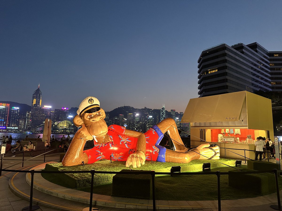 Curtis day &amp;night at K11Musea, can’t wait for today the main event of #apefest 🔥 <a href="/BoredApeYC/">Bored Ape Yacht Club 🍌</a>