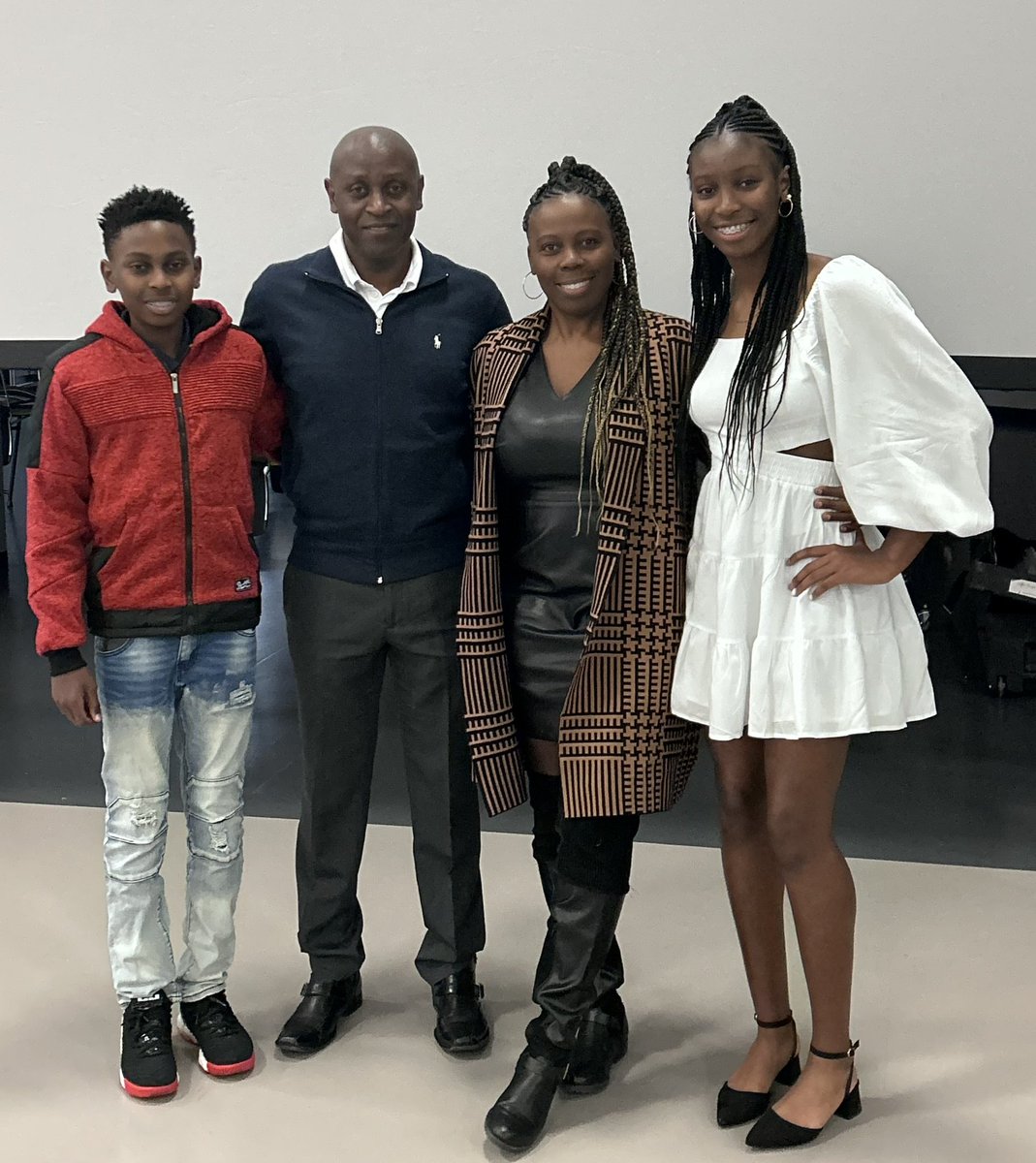 naima makachia tweet media