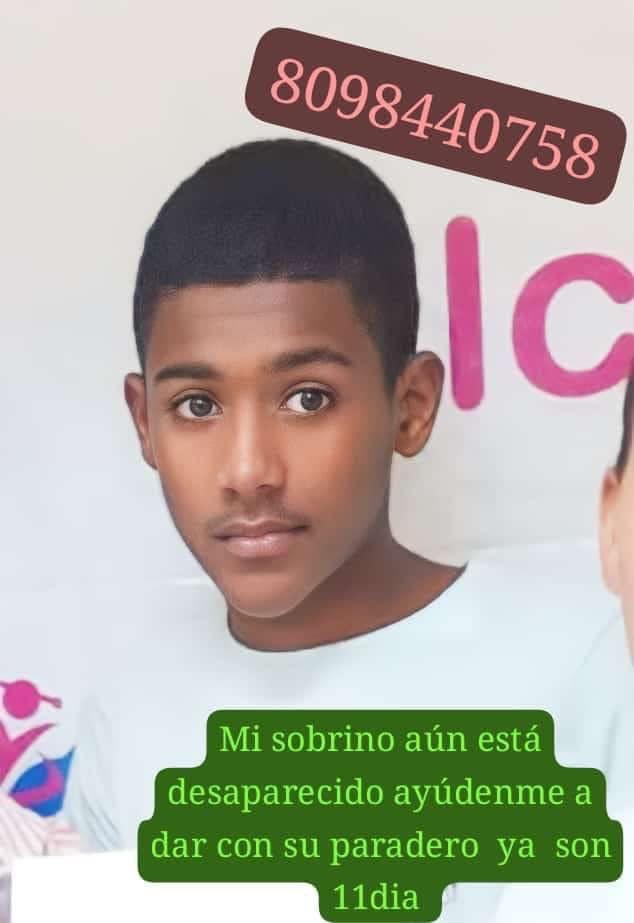 MarlinEstrella2's tweet photo. La indignación es colectiva, pues el reclamo es a las autoridades, pues no han hecho su trabajo en relación a este caso. Familiares, amigos y toda la comunidad de Salcedo, pedimos que unan esfuerzos para encontrar al niño Yondelvi Gerbara Gabriel, de 14 años de edad, tiene 11 días desaparecido, residente en el municipio de Salcedo, Si alguien tiene información favor llamar al (809) 844‑0758