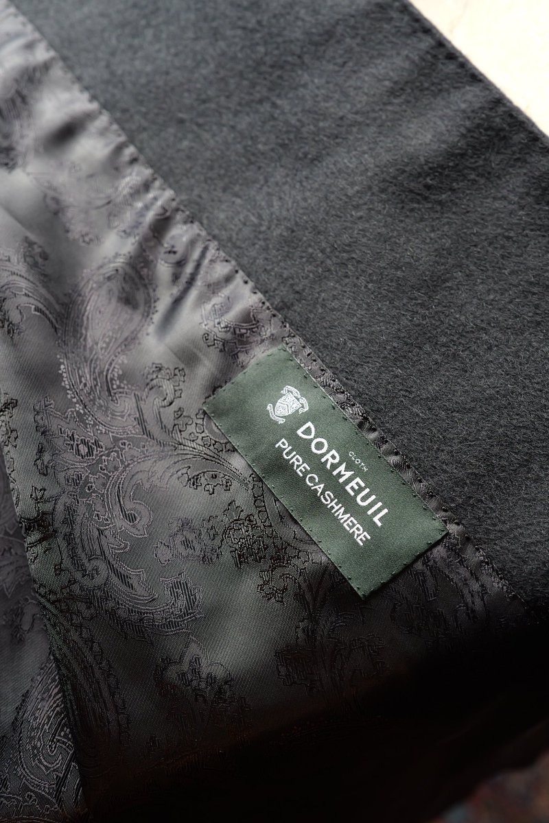 GinzaPecora's tweet photo. Ladies coat by PECORAGINZA <Tailor Hideaki Sato>
Fabric : DORMEUIL Cashmere100%
<FULLY HANDMADE>
#pecoraginza #hideakisato #dormeuil #cashmere #purecashmere #coat #ladiescoat #chestercoat #ladiesfashion #ladiesbespoke #ladiesstyle #fattoamano #fullyhandmade #ペコラ銀座 https://t.co/bPB06o2riP