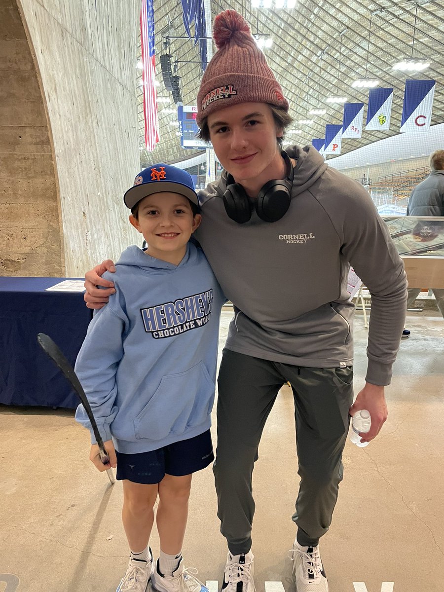 bgarf22's tweet photo. Congratulations to @lukedevlin_ on netting your first career collegiate goal. Just the start of a great career at Cornell. Continued good luck!!! Great seeing you and family  tonight. https://t.co/Kspr5jafqS