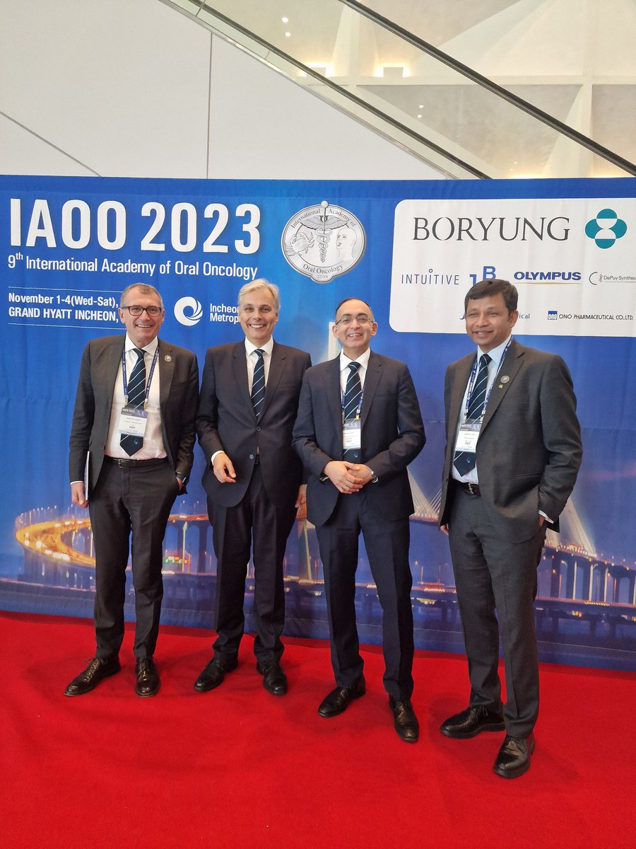 MrAakshayGulati's tweet image. Flying the flag of @eacmfs_org at #IAOO 2023 in Seoul, Korea.
Interactive EACMFS session today on Head &amp;amp; Neck Oncology. @SPOMFS1 @londonhead_neck