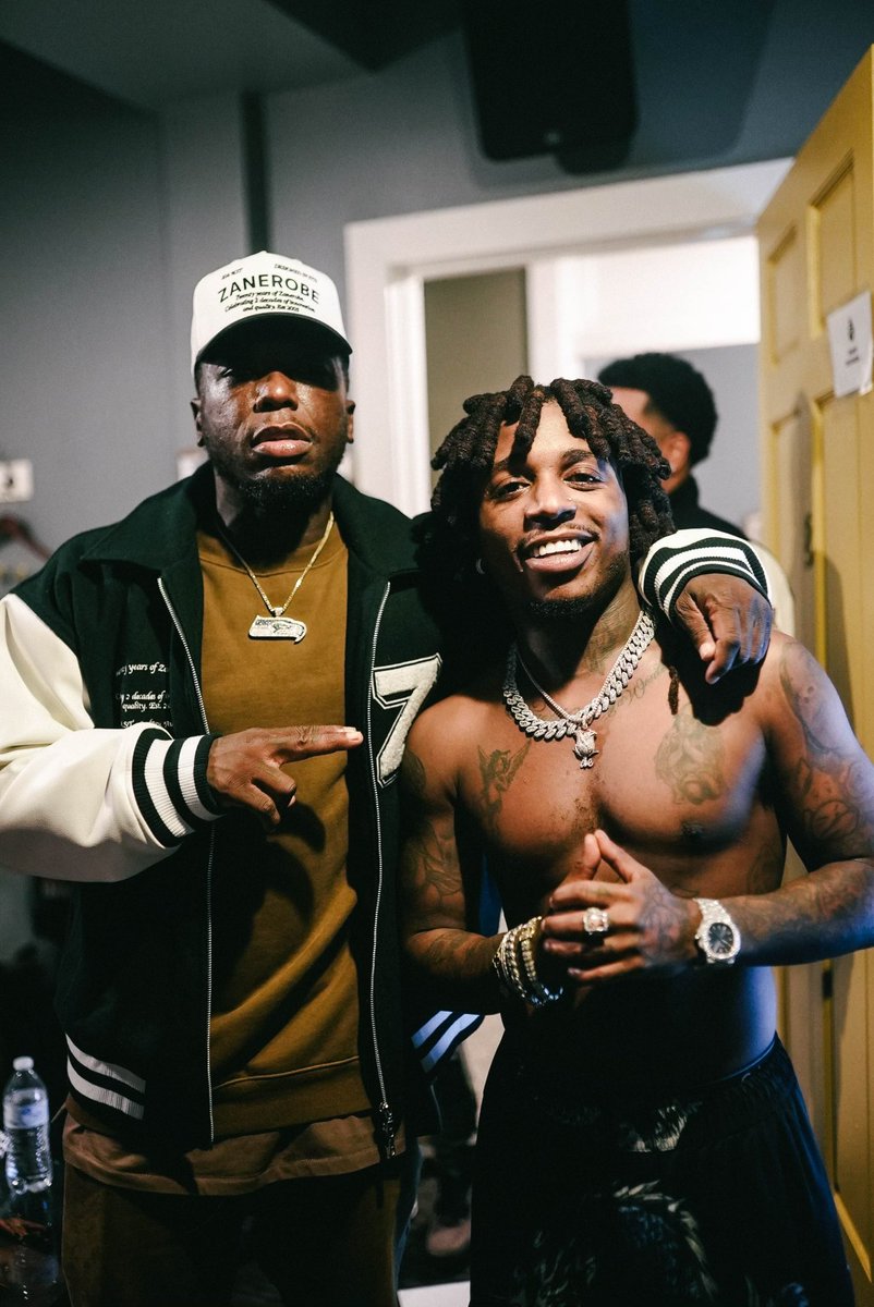 Jacquees's tweet photo. Seattle was Love #SincerelyForYouTour https://t.co/4z3Y9XWm22