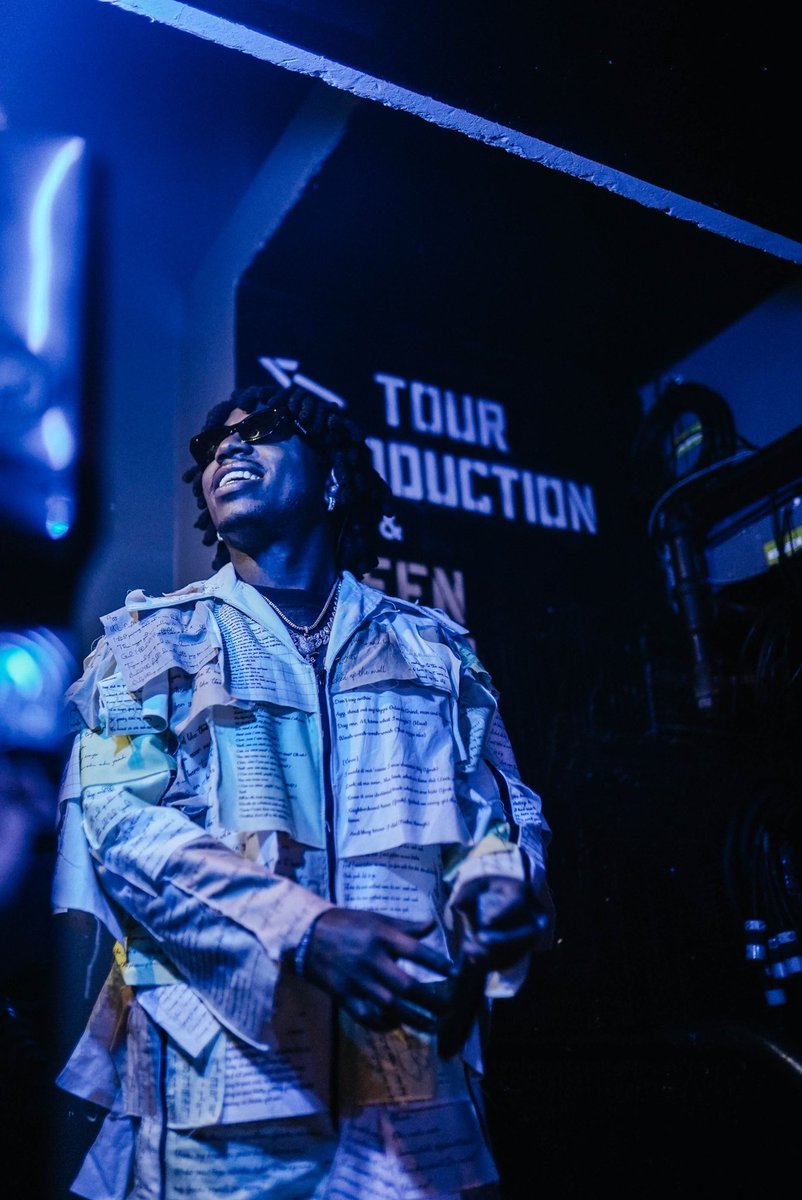 Jacquees's tweet photo. Seattle was Love #SincerelyForYouTour https://t.co/4z3Y9XWm22