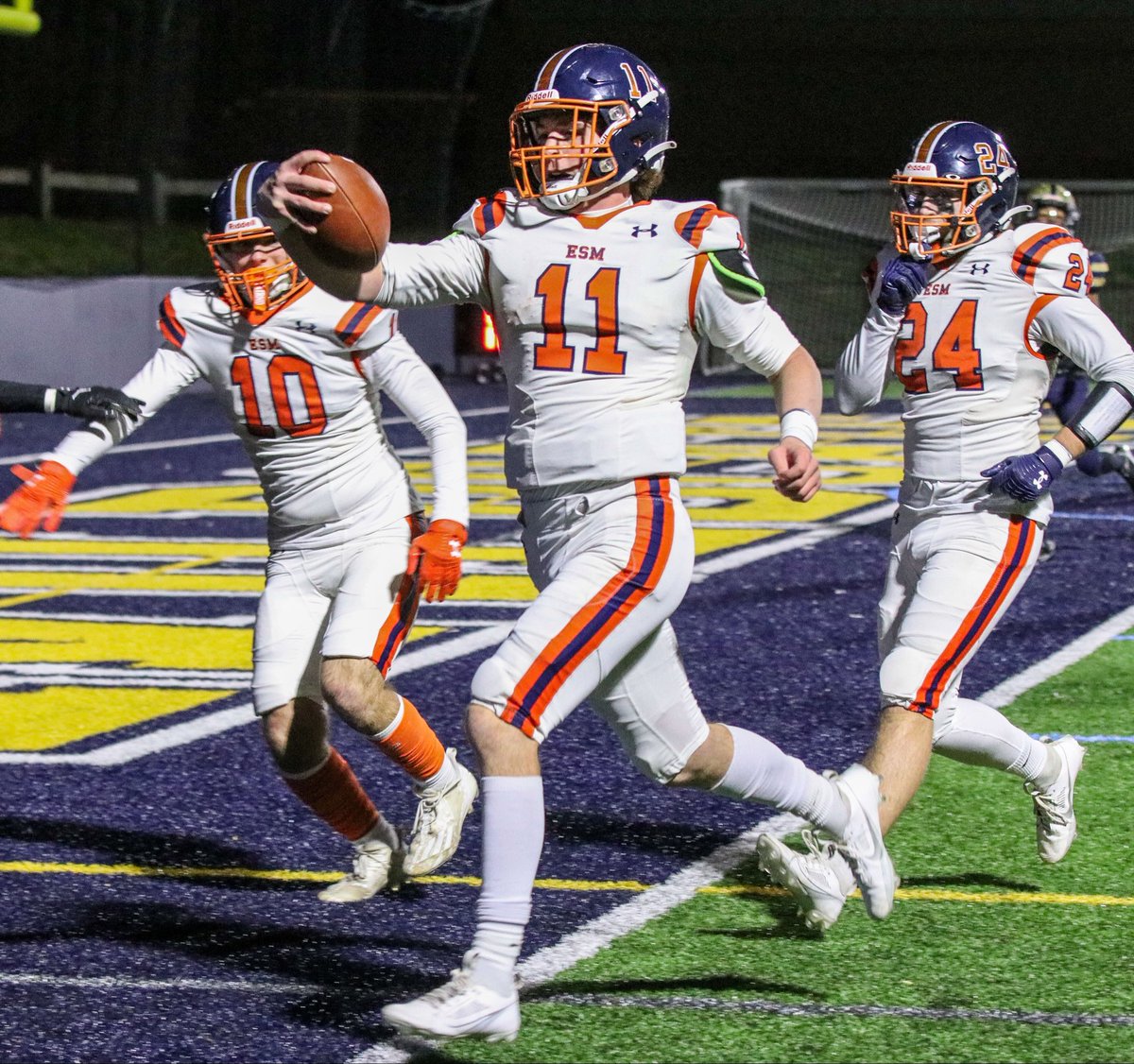 CNY High School Sports (@cnyhssports) on Twitter photo East Syracuse Minoa football holds on for upset win, will face Whitesboro in Class A championship <a href="/ESMSpartans/">ESM Athletics</a> syracuse.com/highschoolspor… East Syracuse Minoa football holds on for upset win, will face Whitesboro in Class A championship <a href="/ESMSpartans/">ESM Athletics</a> syracuse.com/highschoolspor…