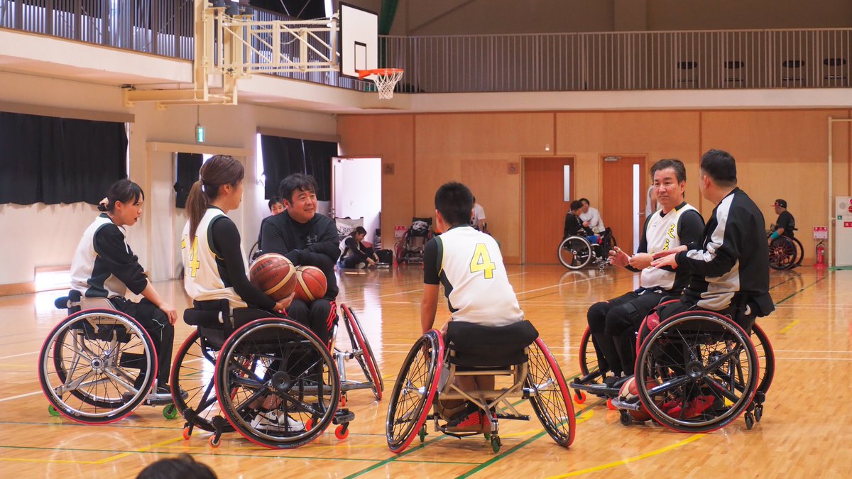 adachiwheel's tweet photo. 北九州足立クラブアップ中

今回の助っ人をご紹介
SEA WESTより川島さん！
ハガクレデンジャーズより江頭さん！

よろしくお願いします！

#車いすバスケットボール https://t.co/TRvdME5Y1n
