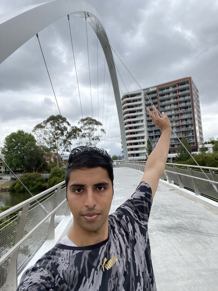 The Worlds First Diagonal Bridge In Parramatta. Design W. Great to explore beauties wherever you are and revel in it. ❗️🔥♥️ #zeldonsingh #zee #bridges  #goplaces #architecture #travel