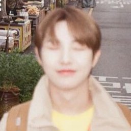 BAM_3to3's tweet photo. 나른한 표정 넘 귀엽잖니 ... 🫳🫳🫳 https://t.co/S58qeR5QDU
