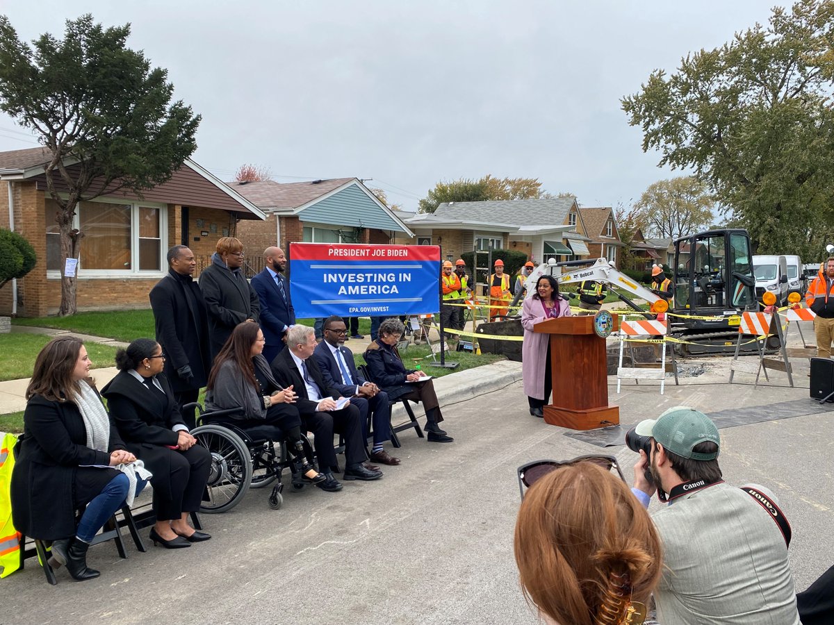 U.S. EPA Water (@epawater) on Twitter photo Today EPA Water head Radhika Fox, <a href="/SenatorDurbin/">Senator Dick Durbin</a>, <a href="/SenDuckworth/">Tammy Duckworth</a>, <a href="/ChicagosMayor/">Mayor Brandon Johnson</a> and others celebrated a $336M #WIFIA loan to help Chicago replace up to 30,000 lead pipes that deliver water to homes across the city. Today EPA Water head Radhika Fox, <a href="/SenatorDurbin/">Senator Dick Durbin</a>, <a href="/SenDuckworth/">Tammy Duckworth</a>, <a href="/ChicagosMayor/">Mayor Brandon Johnson</a> and others celebrated a $336M #WIFIA loan to help Chicago replace up to 30,000 lead pipes that deliver water to homes across the city.