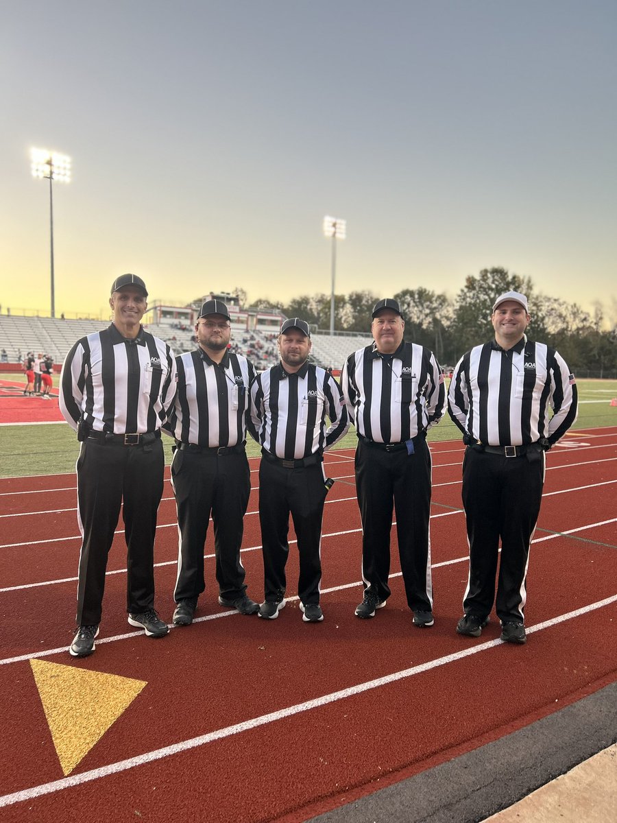 It’s been a great year with these guys. Hard to beat Friday Night Lights. <a href="/ArkActAssn/">Arkansas Activities Association</a> #FridayNightLights #arkansasofficialsassociation #highschoolfootball