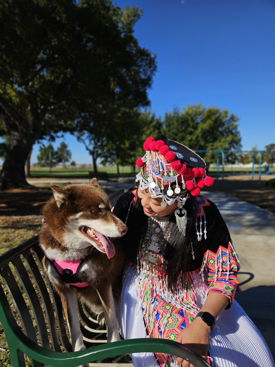 MaiForUs's tweet photo. Ib, Ob, Peb! How many photo snaps does it take before Coffee looks at the 📷?!
Fall is here 🍁 and that means #Hmong New Years is around the corner for Sacramento!
#phonephotography #kuvyoghmoob #nyobzooxyootshiab #HmongIsBeautiful #HeartAndHustle https://t.co/yPxWCL0Pz2