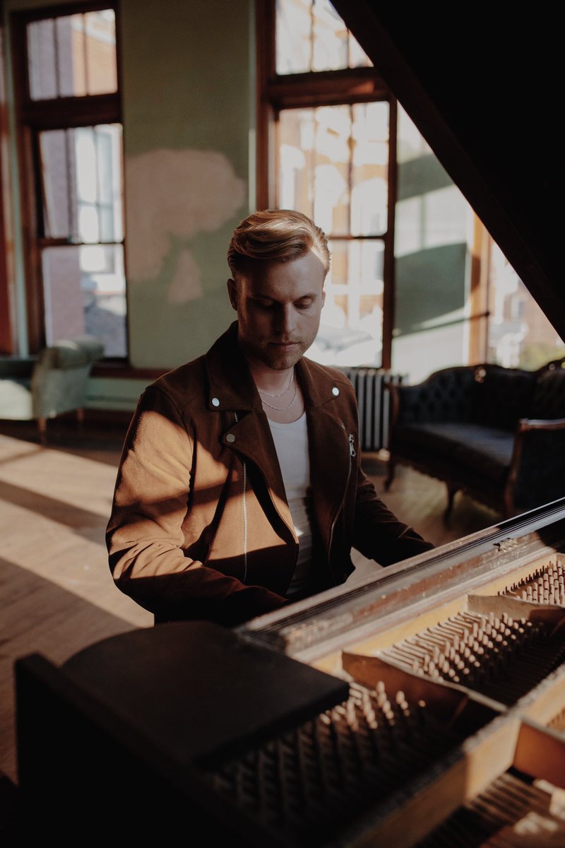 thiccmethod's tweet image. We’re live celebrating another week in the books. Come tell me about your day! Twitch.tv/Thiccmethod