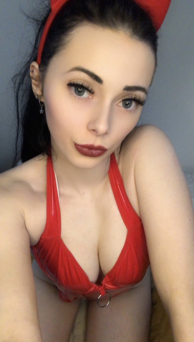 lunalillyx's tweet photo. https://t.co/gGt62jEWNw #mfc #myfreecams #camgirl #mfcgirl #myfreecamsmodel #onlyfans #ukonlyfans #onlyfanspromotion #ofgirl #mfcpromotion #ukcamgirl #slut https://t.co/UmTk5Lr36E