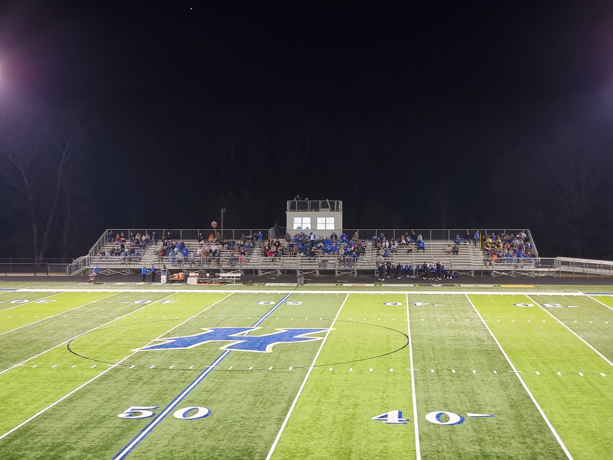HuskerVol's tweet image. #TennesseeHighSchoolFootball #TSSAA #Class2A First Round @waverlytigerfb vs. @HHSstangs right now on 100.9 WEIO-FM streamdb6web.securenetsystems.net/v5/WEIO @bgroom1 @rphlbush @west10sports
