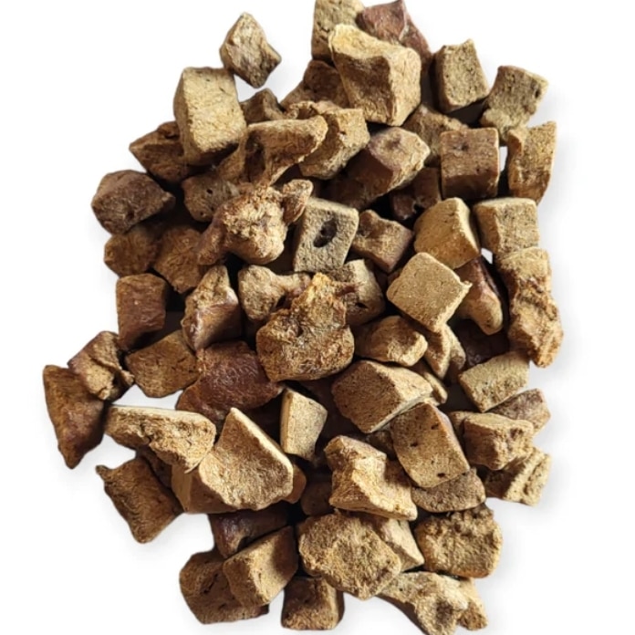⚠️ NEW Product Alert ⚠️ Freeze Dried Bison Liver 🦬 Get your #dogs a healthy treat at k9salute.com 🐾 10% is donated to #workingdogs in need of protective equipment. #k9salute #vetbiz #veteranowned #dogtreats #petfood #veteransmonth #k9 #policewoman #military