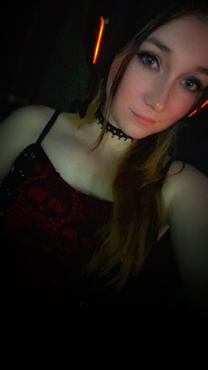 Sabunny1994's tweet photo. Ended up getting sick from Chinese food so at least want to share the photos I took before hand 😭😭 can’t stream tonight though #learningtolovemyself #bewhoyouwant #gamergirl #twitchstreamer https://t.co/A0wH5cc2YQ