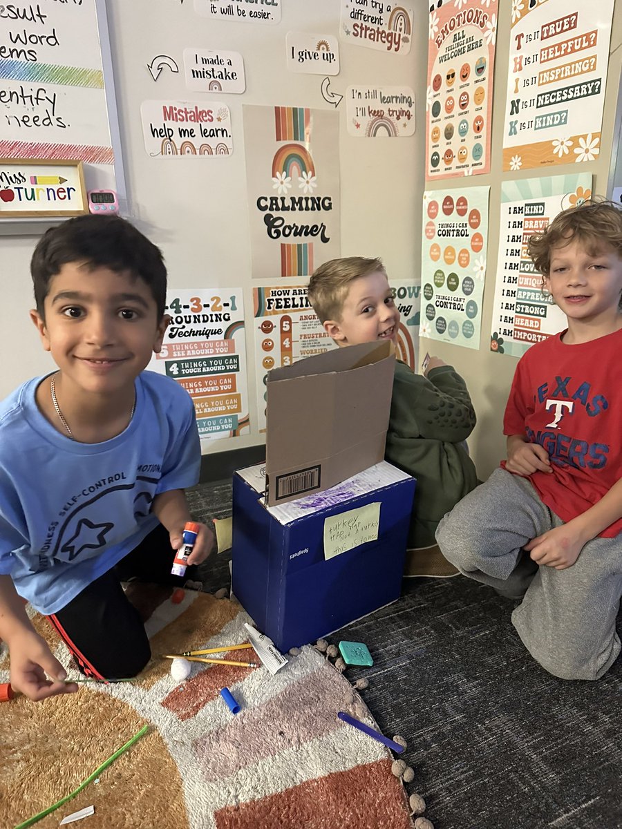 TurnerKat_'s tweet image. After writing a how-to catch a turkey book, students had the opportunity to make turkey traps! Students then completed a gallery walk and shared positive feedback with peers⭐️🦃🎉 #firstgrade #writing #stemprojects
