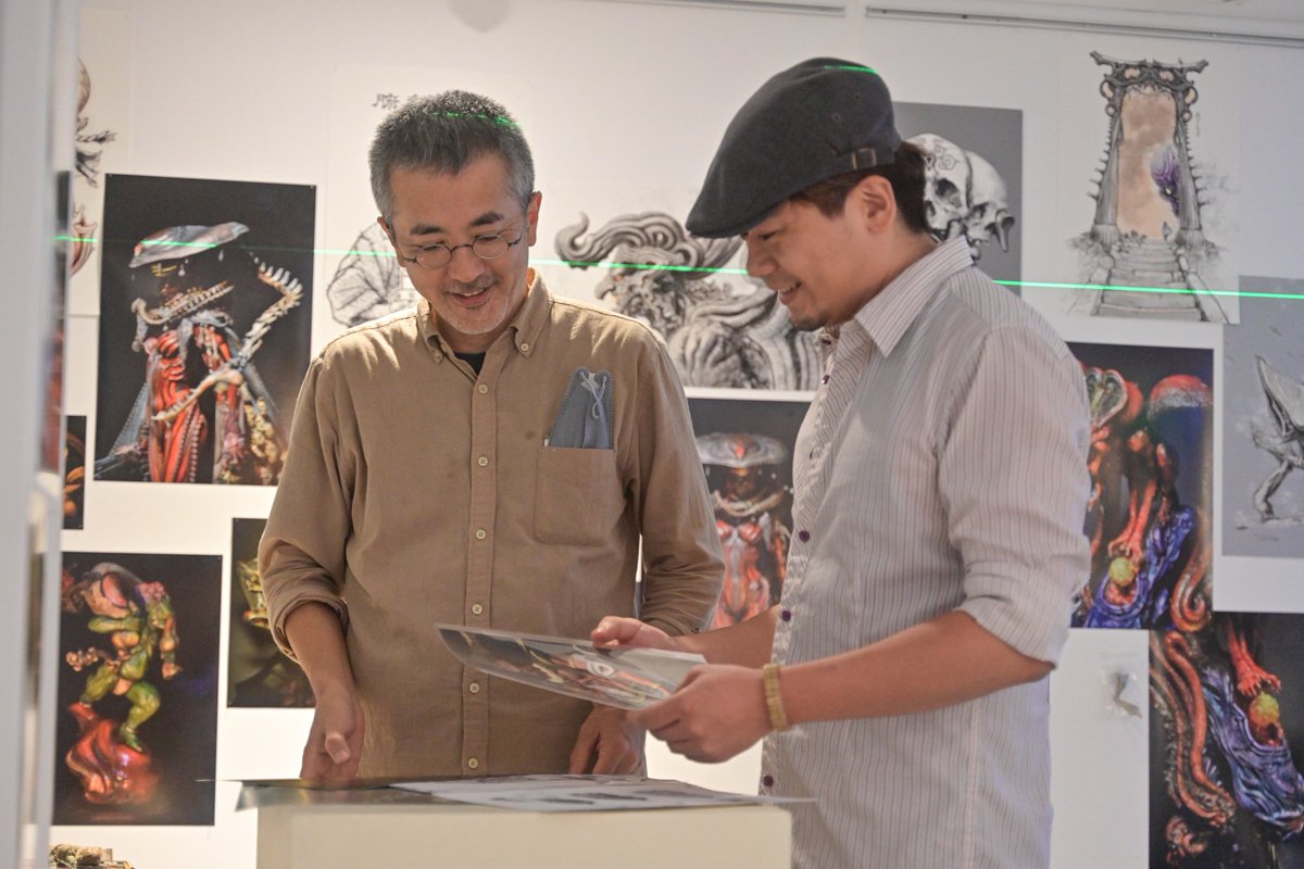 yong_cheng666's tweet image. 本週六開始，日本模型原型大師，竹谷隆之蒞臨靠邊走藝術空間，我今天協助佈展，老師希望我跟大家說“所有展出作品都是他親自規劃佈置，請大家來參觀，謝謝”。
竹谷隆之嚴選展
2023.11.4(Sat.)-12.17(Sun.)
地點：靠邊走藝術空間B展區
時間：週二-週五:14:00-21:00｜週六:13:00-21:00｜週日:13:00-20:00