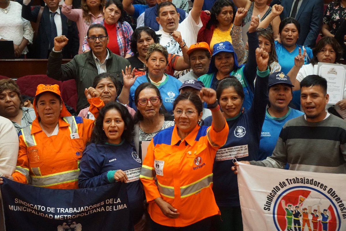 chabelitacongre's tweet photo. Muchas gracias a todos mis compañeras y compañeros de lucha por asistir a nuestro evento por el “Día del trabajador Municipal”, esta ardua lucha se vio concretada en la ley 31701, que declara el 5 noviembre como día del trabajador municipal. https://t.co/7MHvUMiaz8