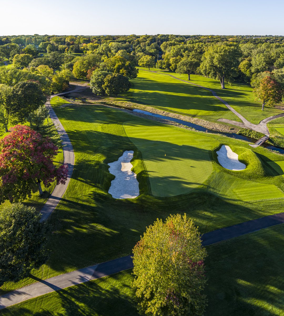 theclubgv's tweet photo. Over the river and through the woods, to Hole #7 we go!

Our par 4, Hole 7 is the #1 handicap hole on the course. It's name is "Respect", and it's well deserved!

📷 by Peter Wong Photography - 10.10.23
#golf #tillinghast #getgolden https://t.co/wB7DMPZKit