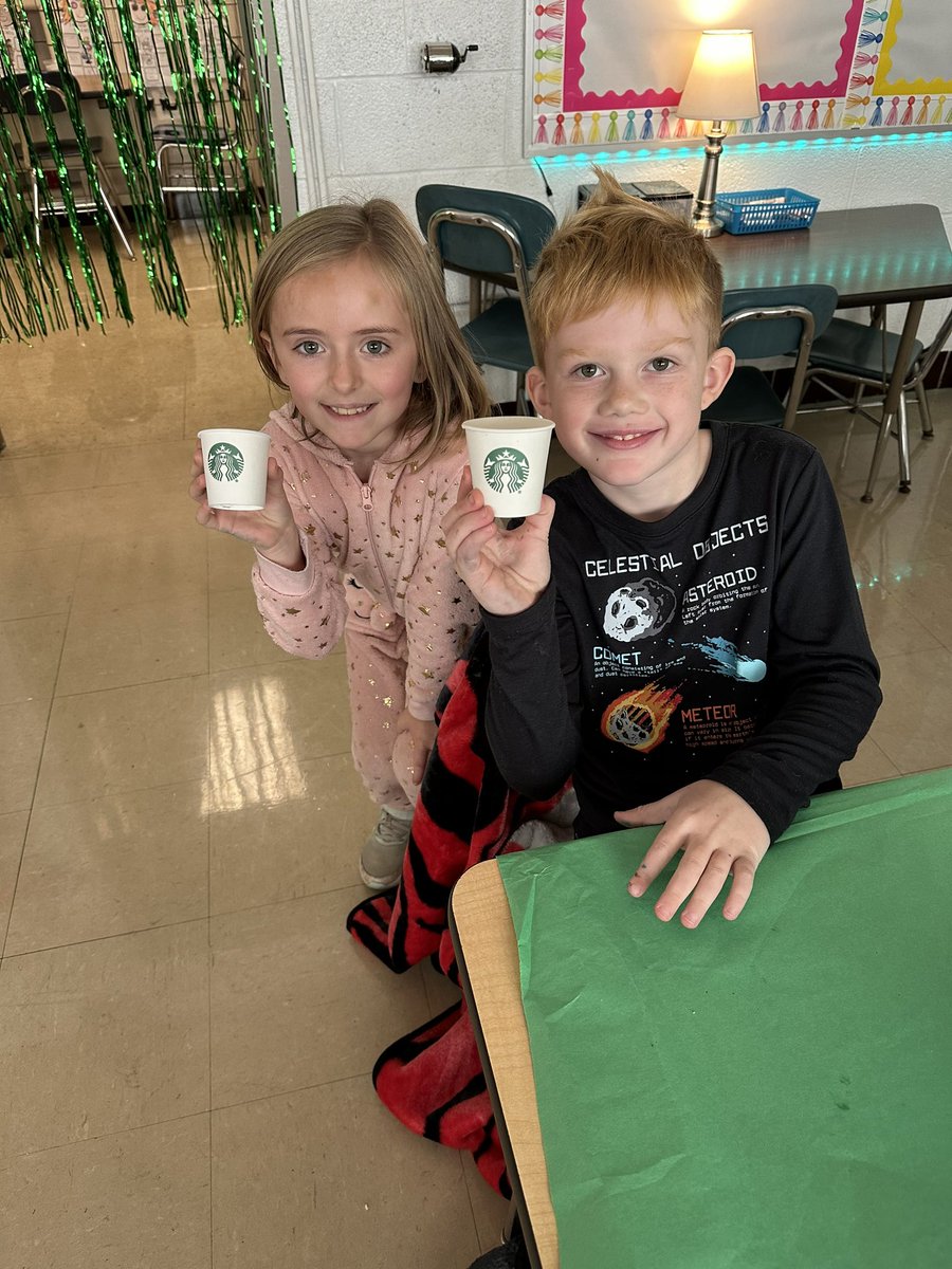 ahoysecondgrade's tweet photo. And that’s a wrap on unit one of #readersworkshop! We celebrated by opening our “Starbooks” cafe. Students participated in a book and strategy tasting. They had so much fun browsing other students’ book and reading strategy recommendations. This is always a favorite! @FLBulldogs https://t.co/C5ZwwS4led